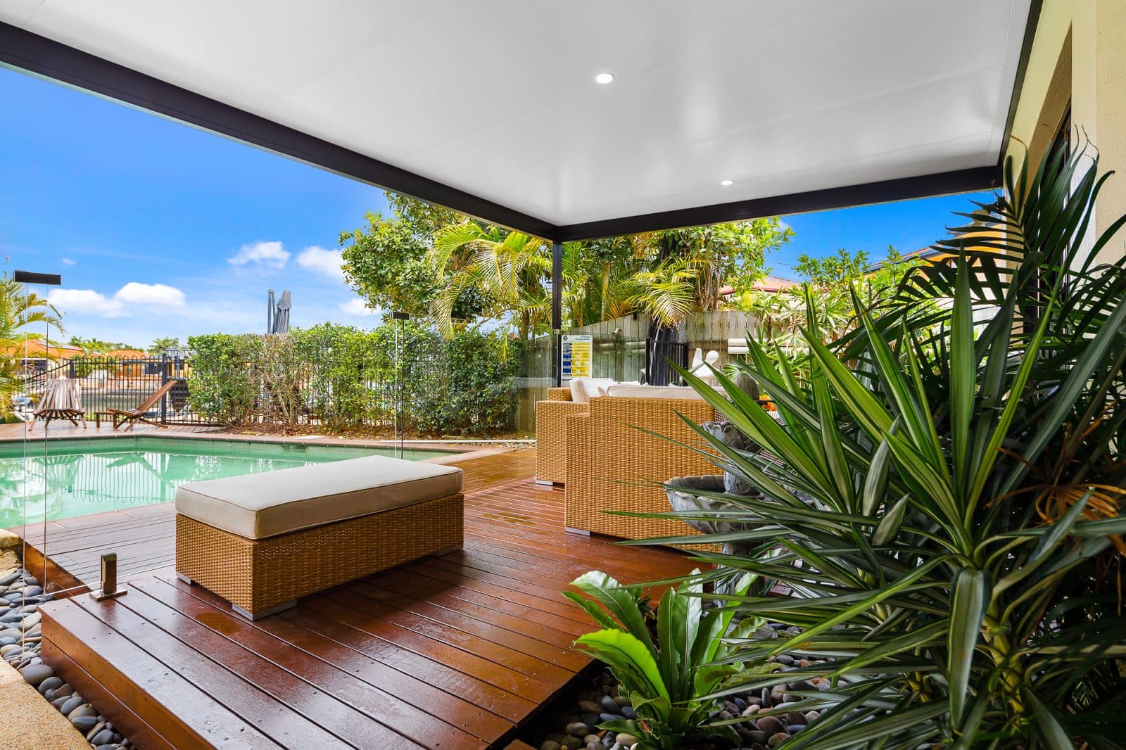 Ihre Terrasse optimal beschatten mit einer Markise für Terrassenüberdachung