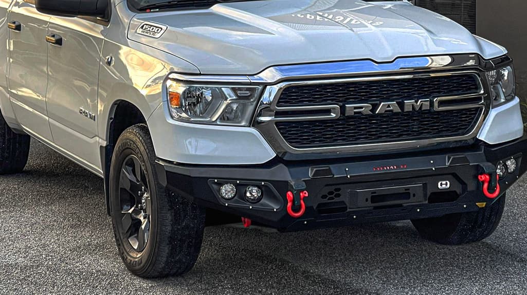Extreme Geländebedingungen sicher meistern: Offroad Ausrüstung von Techtradesystem