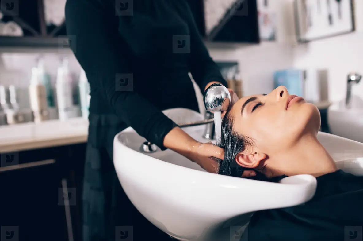 Komplette Fußpflege Einrichtung für Ihr Studio – inklusive Friseureinrichtung & Versand