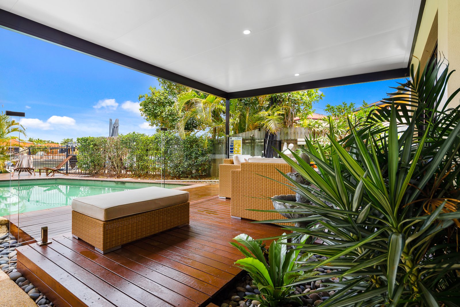Ihre Terrasse optimal beschatten mit einer Markise für Terrassenüberdachung